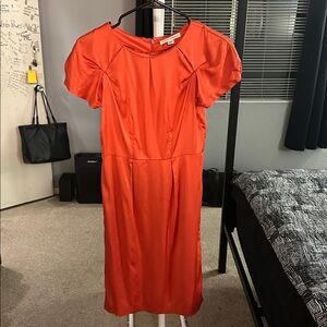 Banana Republic Size 0 Silky Orange Midi Dress New no Tags
